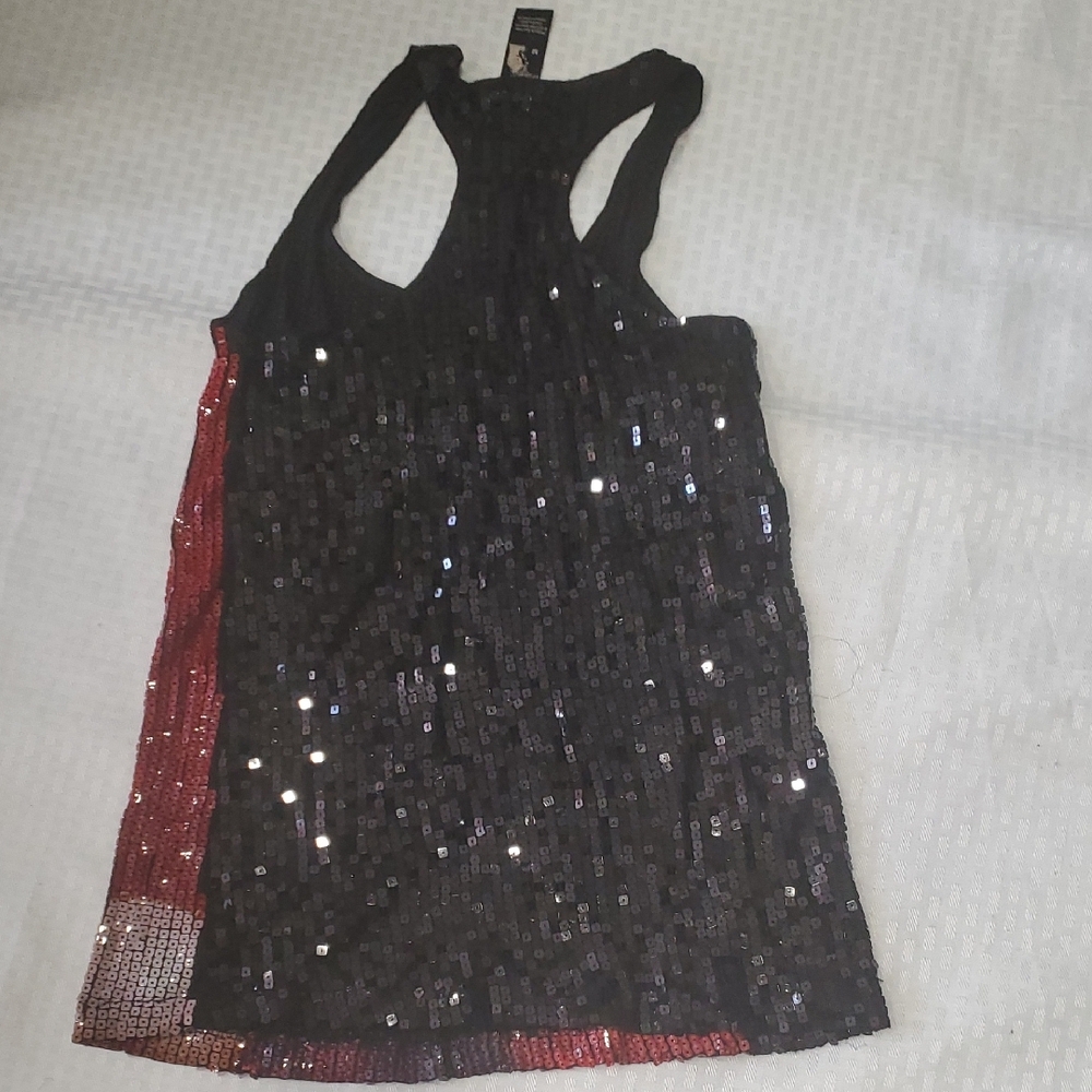 Vibrant Red and Black Graphic Sequin Tank Top - Picture 6 of 7